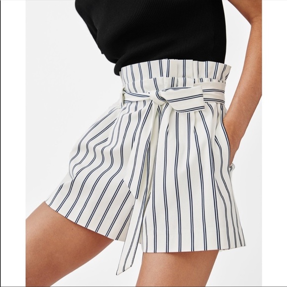 Zara Pants - 💎HP💕Zara Paper Bag Bermuda Striped White Shorts